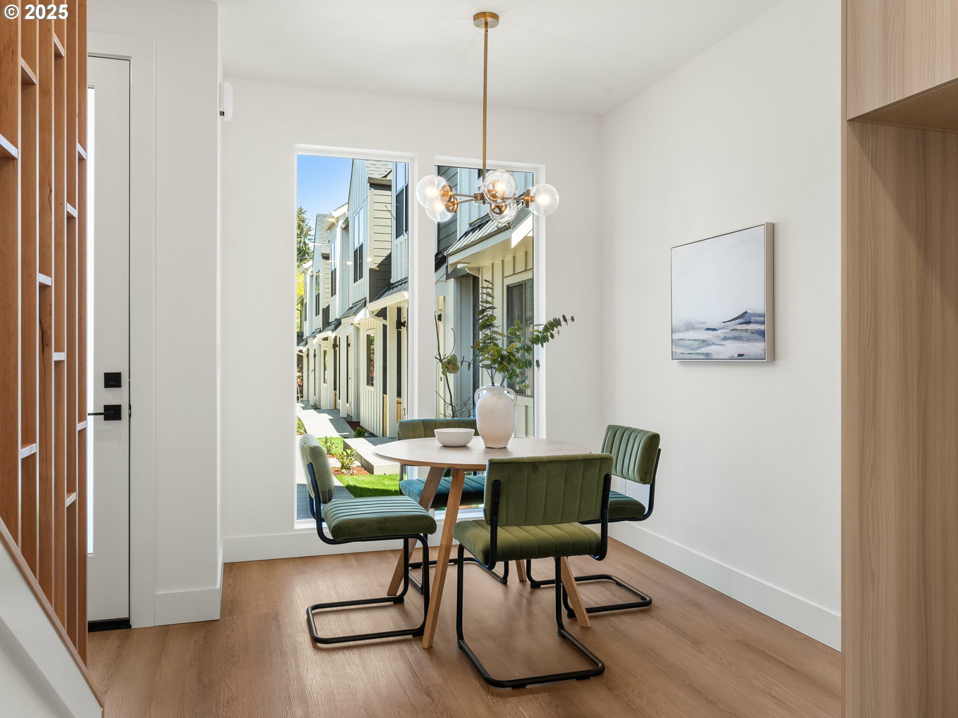 Property Photo:  6020 NE Mason St 9  OR 97218 
