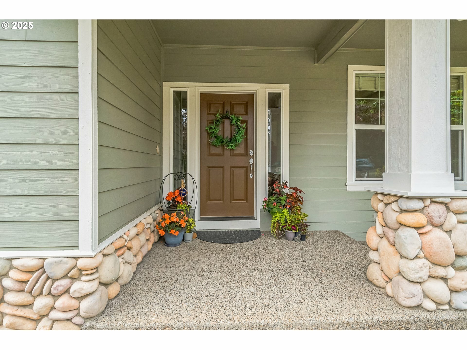 Property Photo:  11433 SE Bethany Dr  OR 97086 