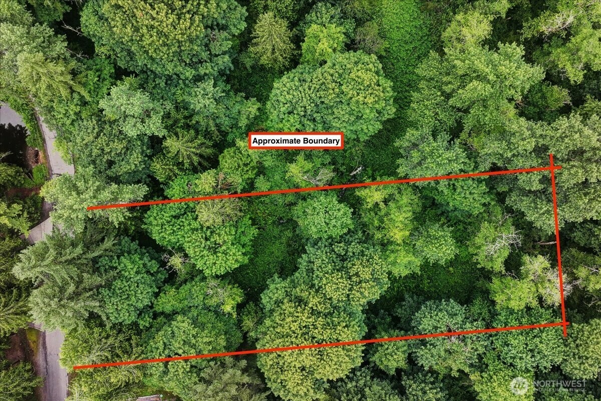Property Photo: 4133 W Ames Lake Drive NE WA 98053