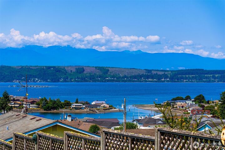 38012 NE Maple Place  Hansville WA 98340 photo
