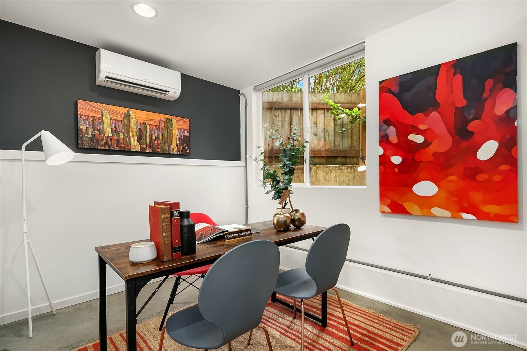 Property Photo: 1009 Sturgus Avenue S WA 98144