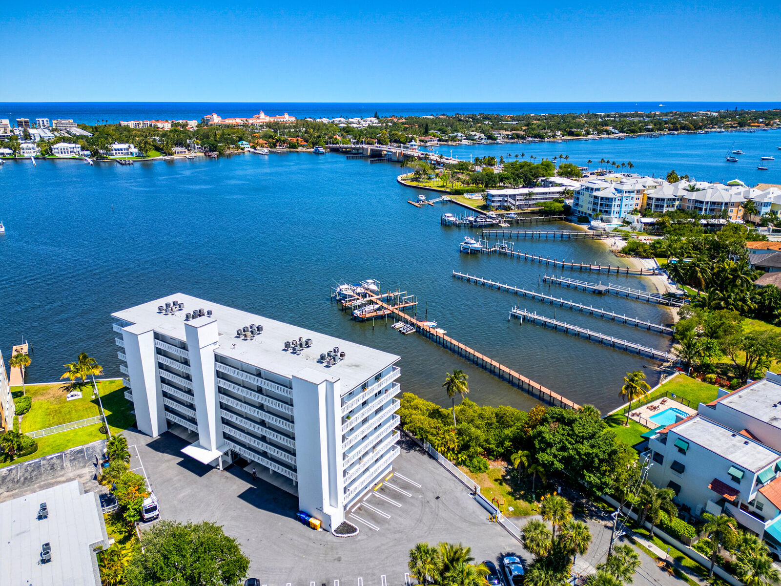 Property Photo: 231 E Lantana Road 203 FL 33462