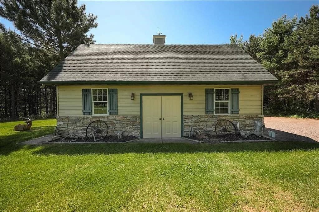 Property Photo: N5172 County Road O WI 54819