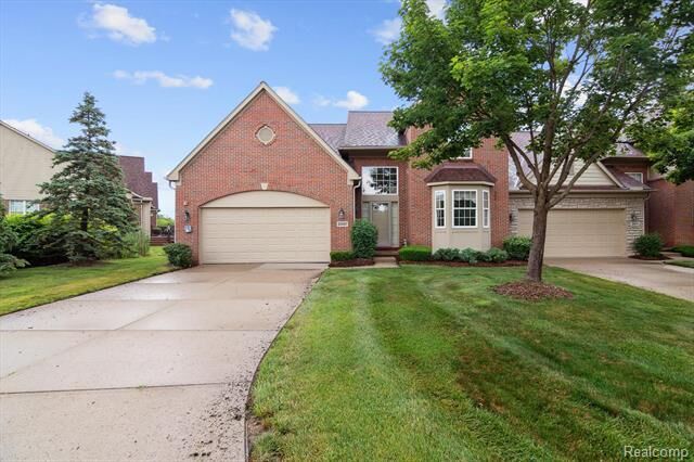 Property Photo:  2069 Amsterdam Avenue  MI 48188 