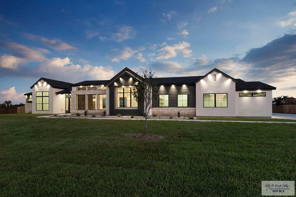 Property Photo: 17956 Garrett Rd. TX 78552
