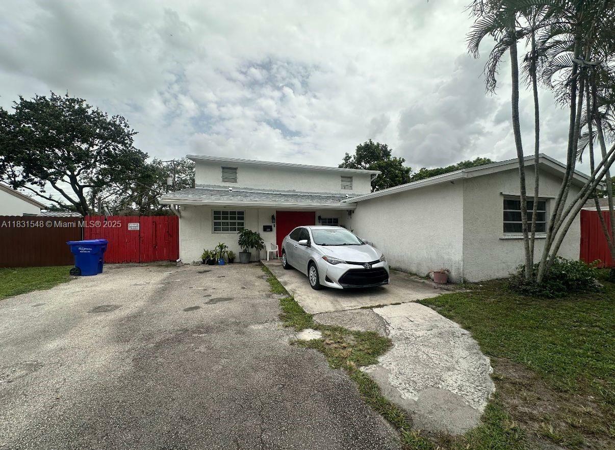 6641 Perry St  Hollywood FL 33024 photo