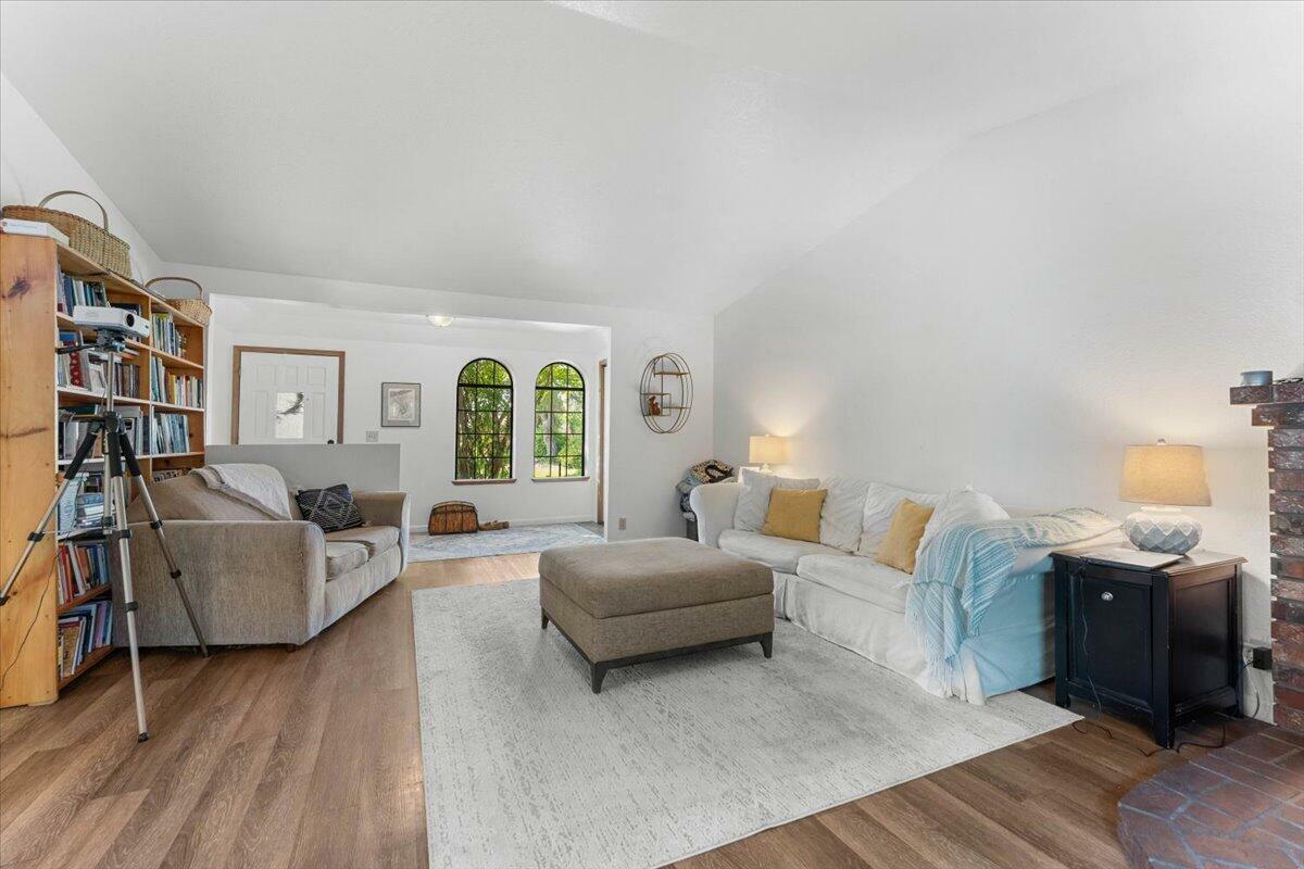 Property Photo:  711 Teakwood Drive  CA 96003 