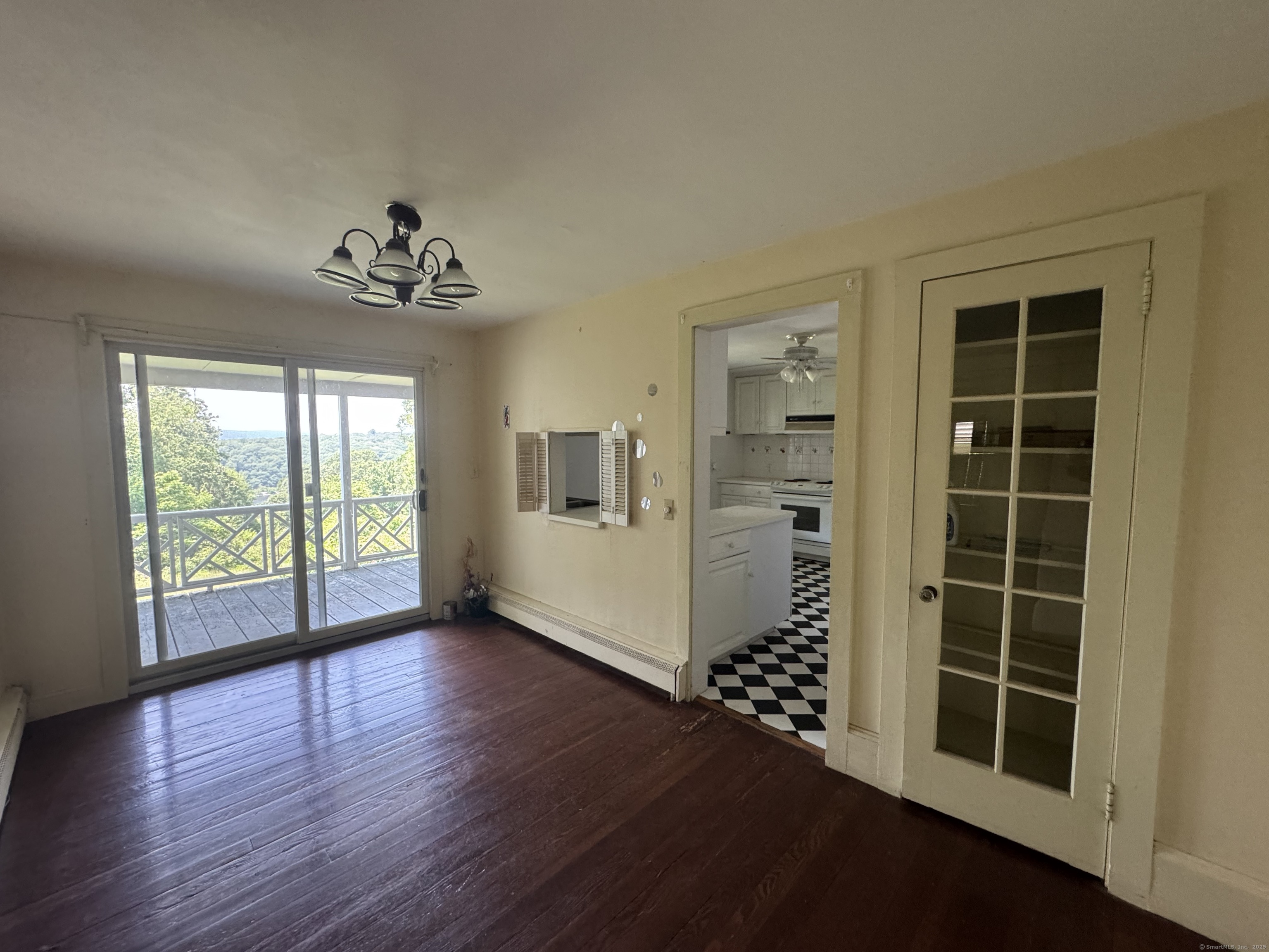 Property Photo: 605 Laurel Hill Road CT 06360
