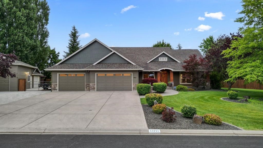 Property Photo:  10211 N Moss Ln  WA 99208 
