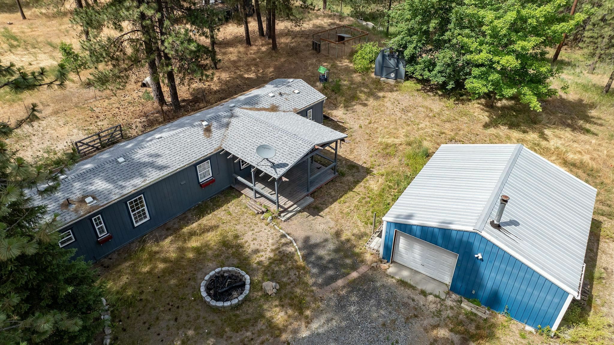 Property Photo: 6265 W Bluebird Way WA 99006