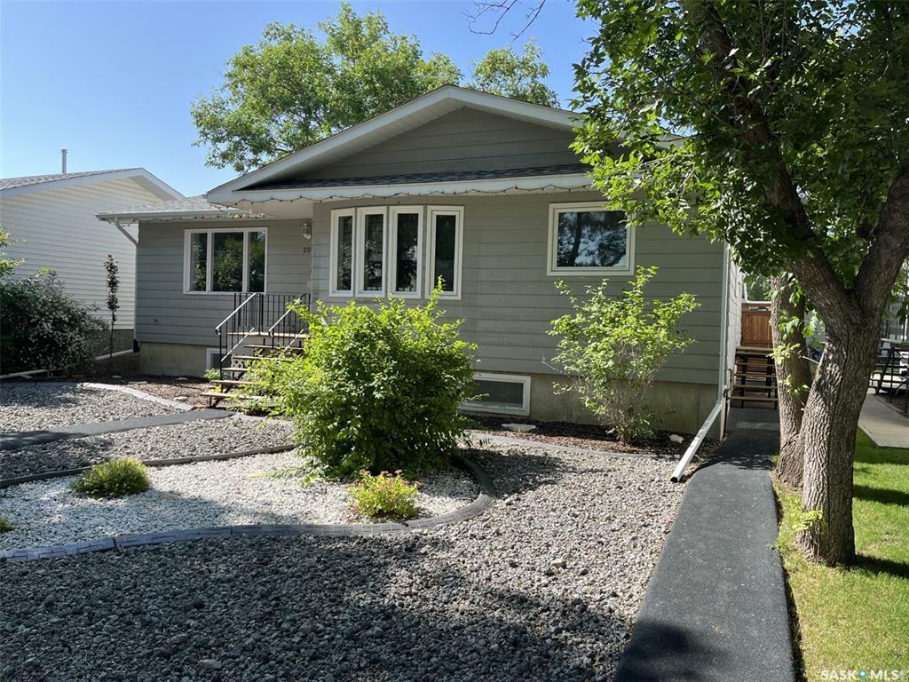 Property Photo: 209 3rd Avenue E SK S0L 2V0