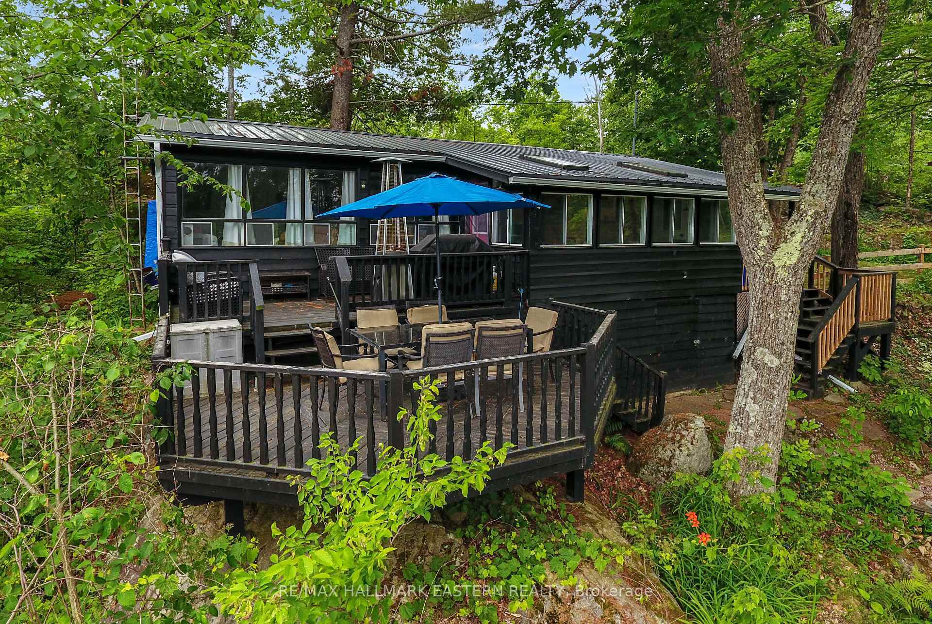 Property Photo: 2335 Lakeside Road ON K0L 2H0