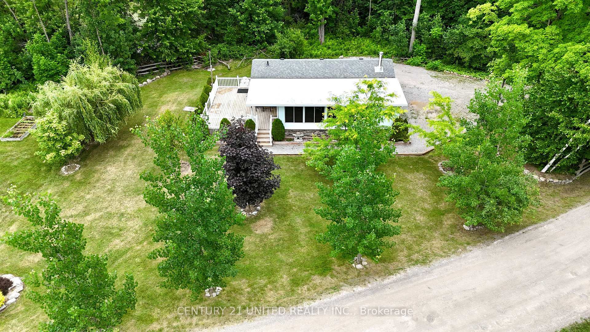 Photo de la propriété:  88 Rollie'S Bay Road  ON K0L 1R0 