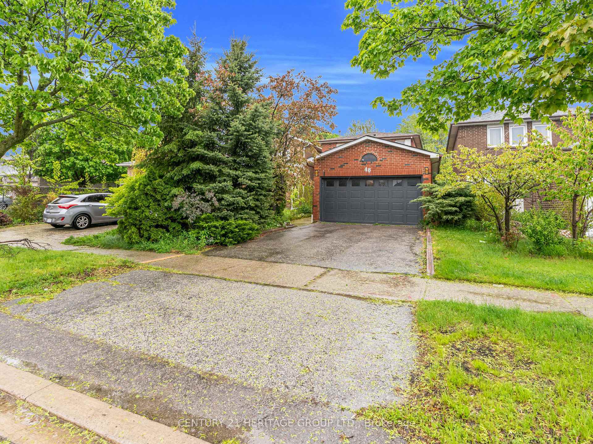 Property Photo:  48 Gray Crescent  ON L4C 5V5 