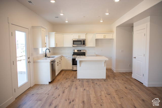 Property Photo:  1852 E 1350 N  UT 84660 
