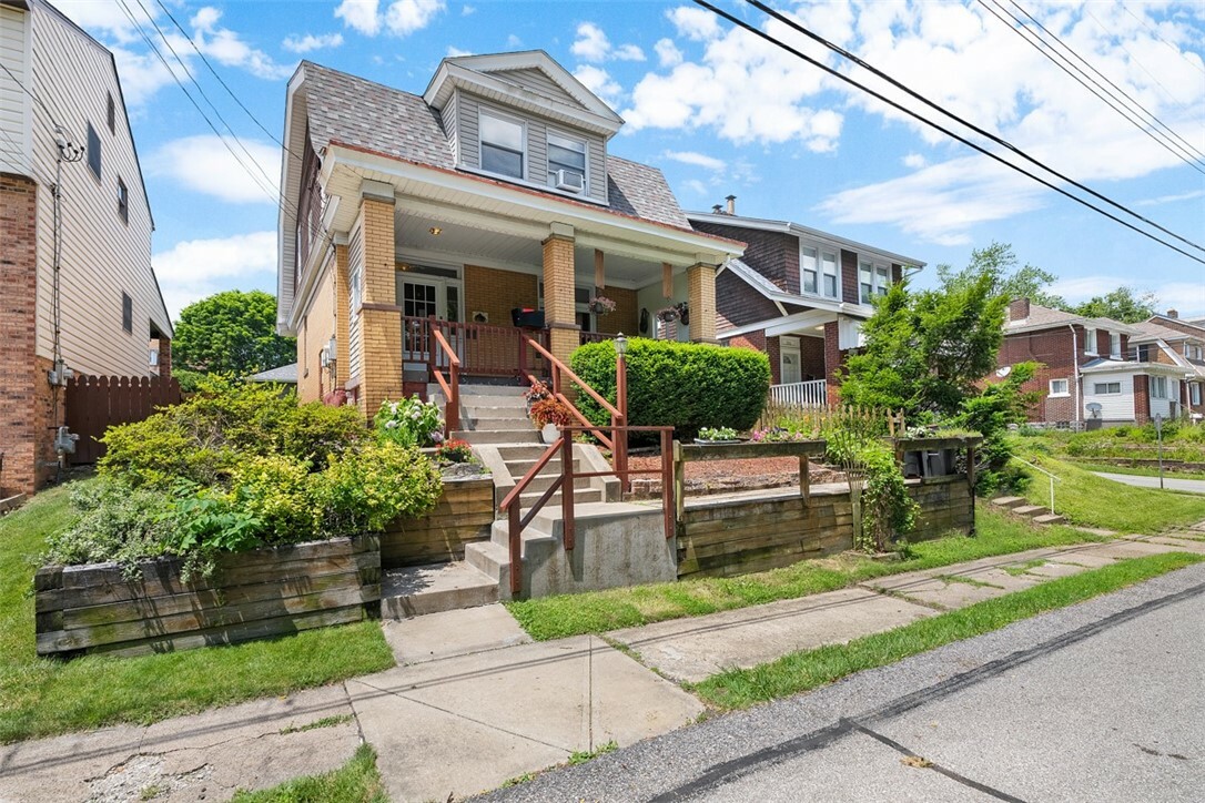 Property Photo:  310 Columbia Ave  PA 15229 