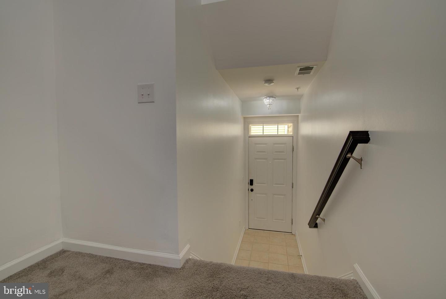 Property Photo: 42316 San Juan Terrace VA 20105