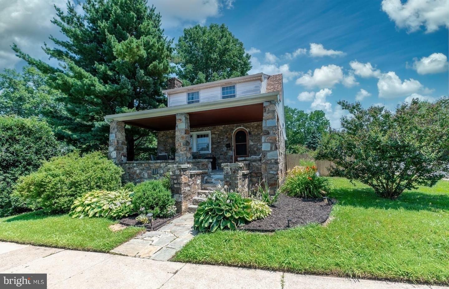 Property Photo: 95 S 12th Avenue PA 19320