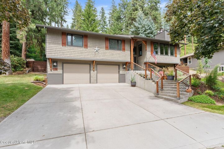 Property Photo: 3011 E Fernan Ct ID 83814