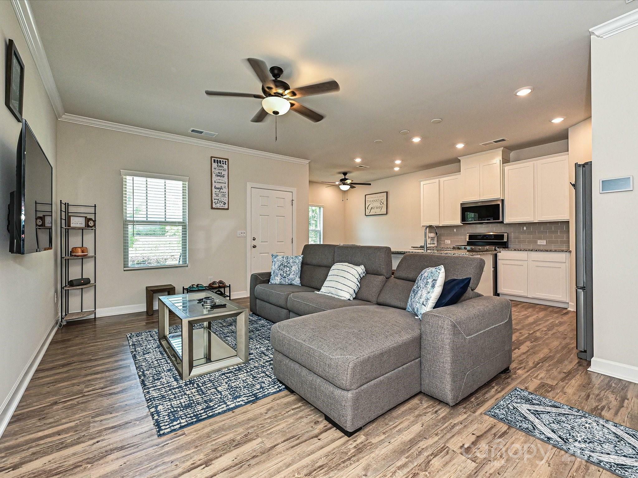 Property Photo: 11807 Midnight Way NC 28078