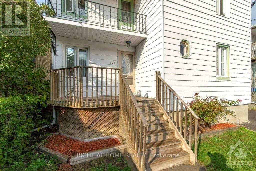 Property Photo: 333 Levis Avenue ON K1L 6G9