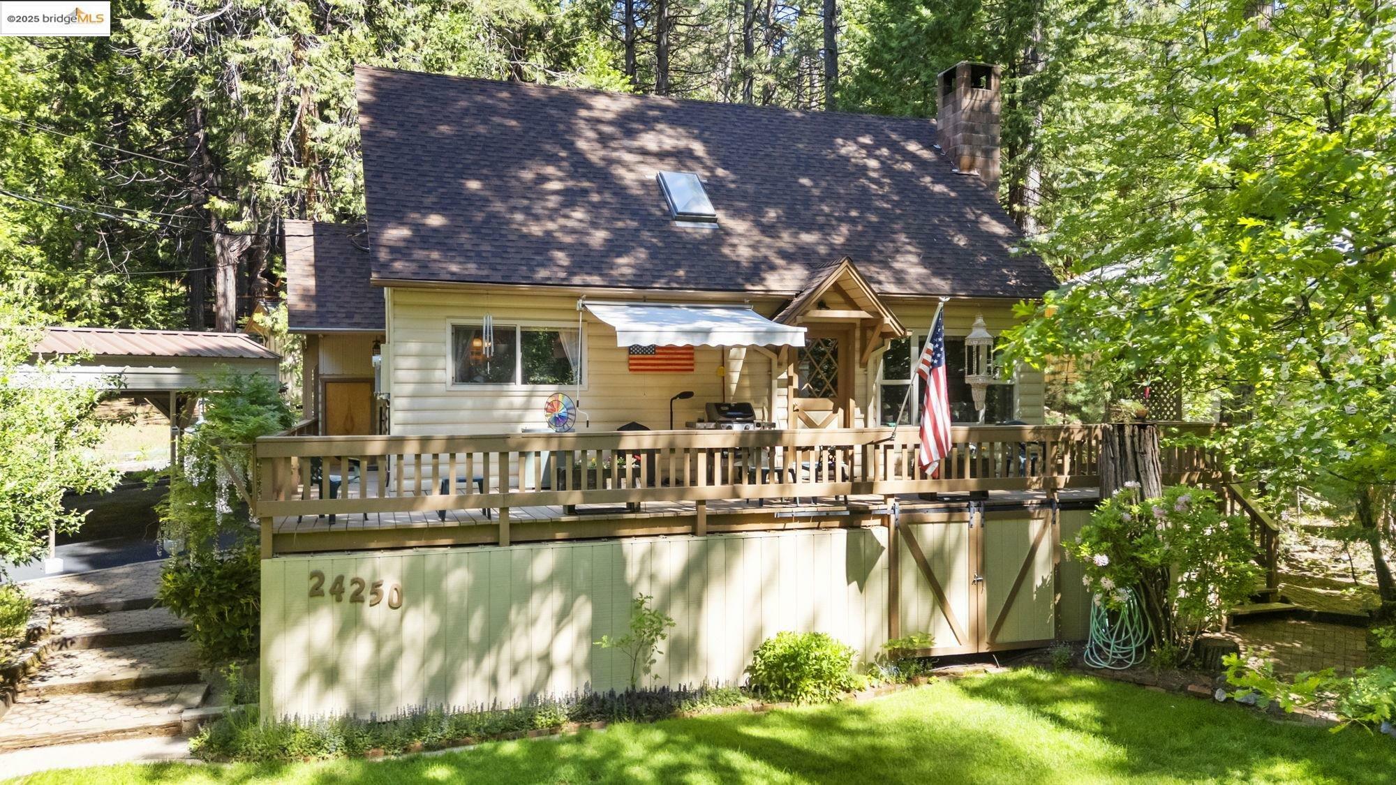 Property Photo: 24250 Nuka Ct CA 95346
