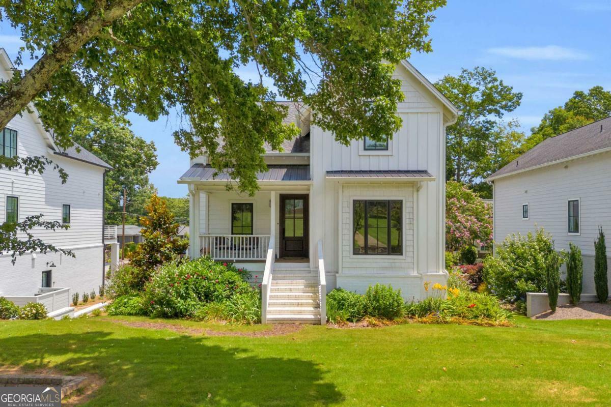 Property Photo: 205 Flesner Court GA 30523