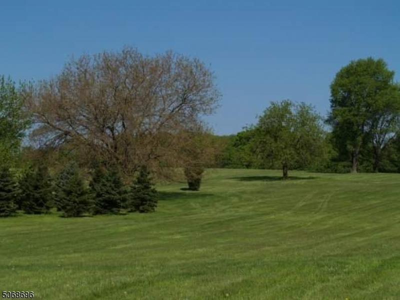 Property Photo:  1 Exmoor Dr  NJ 07945 