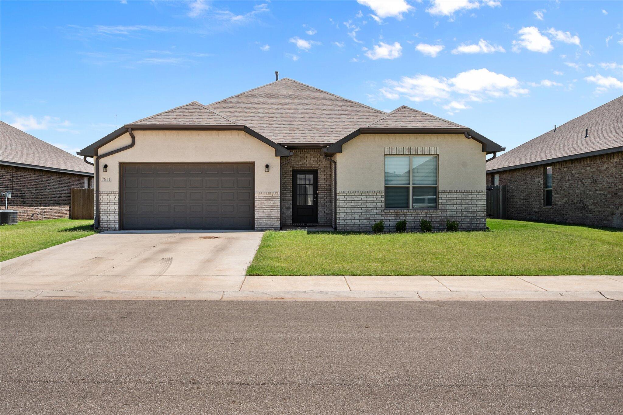 Property Photo: 7611 60th Street TX 79407