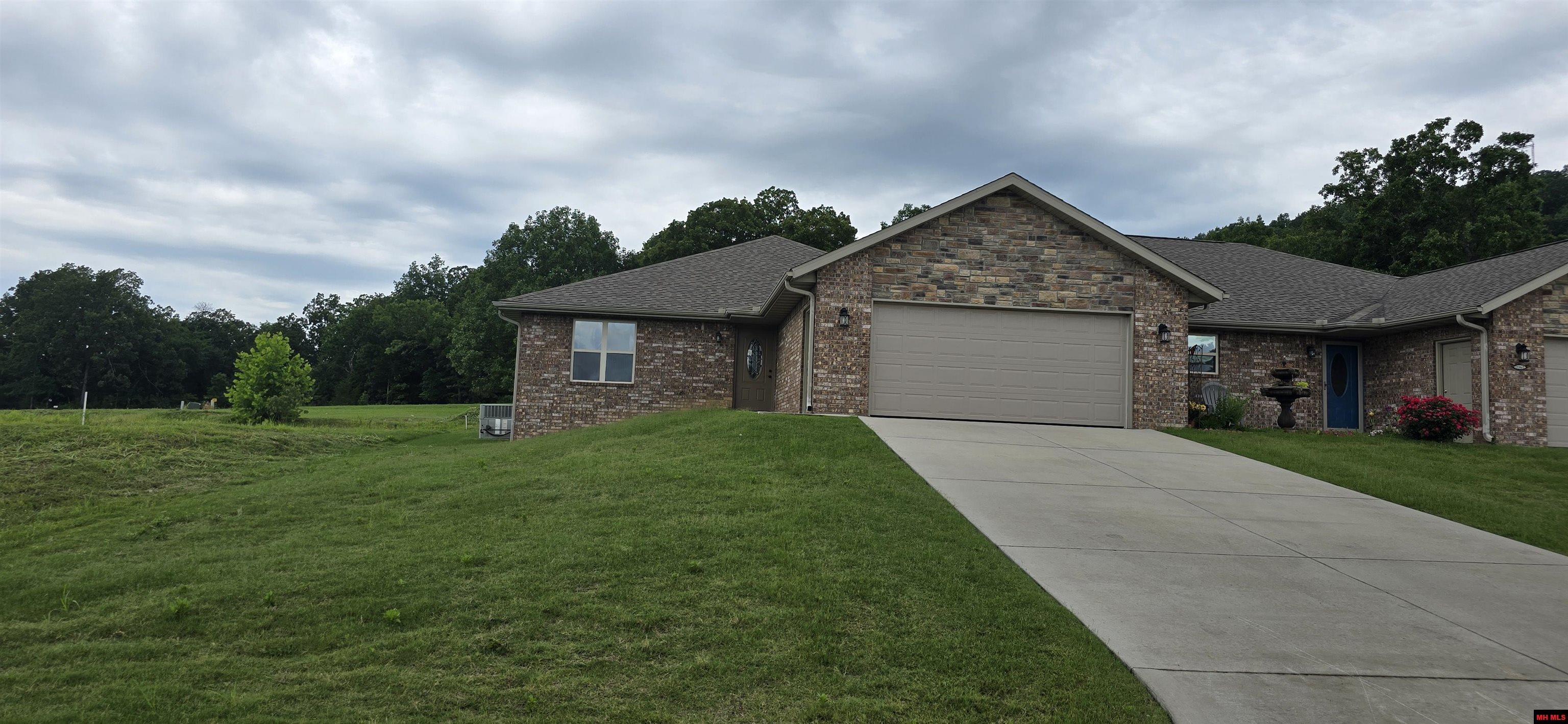 Property Photo: 1230-1 Worthington Way AR 72653
