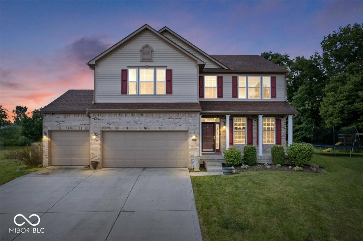 143 W Clear Lake Court  Westfield IN 46074 photo