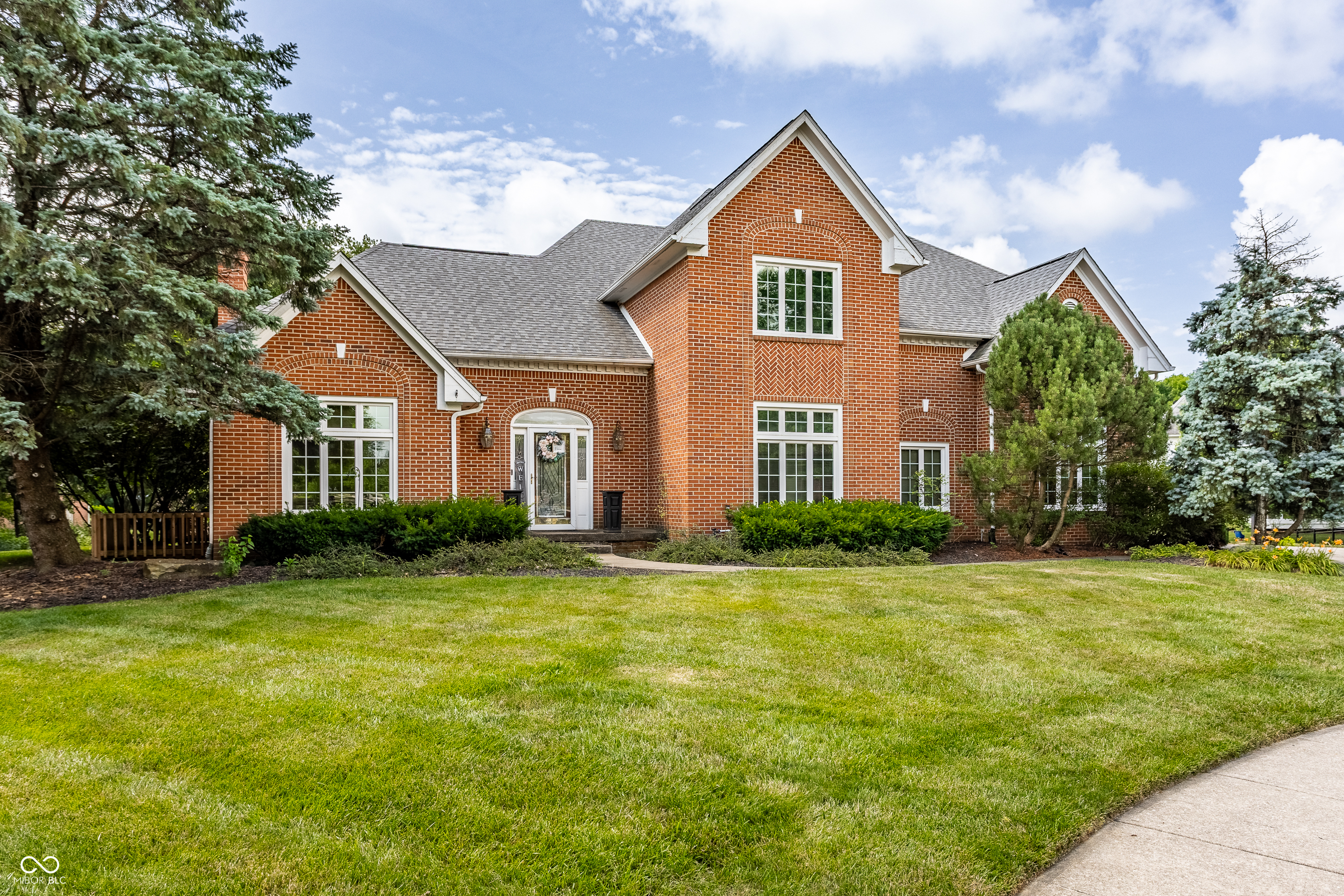 Property Photo:  14030 Old Mill Court  IN 46032 