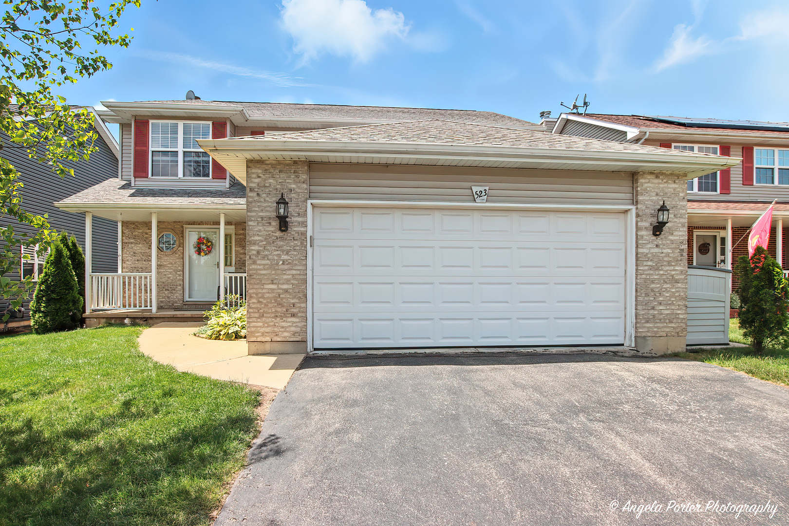 Property Photo: 523 S Sheridan Road IL 60051