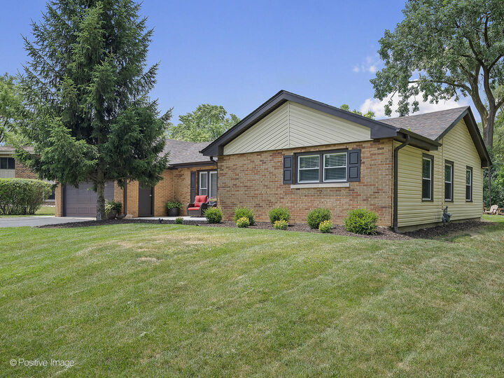 Property Photo: 15950 Long Avenue IL 60452