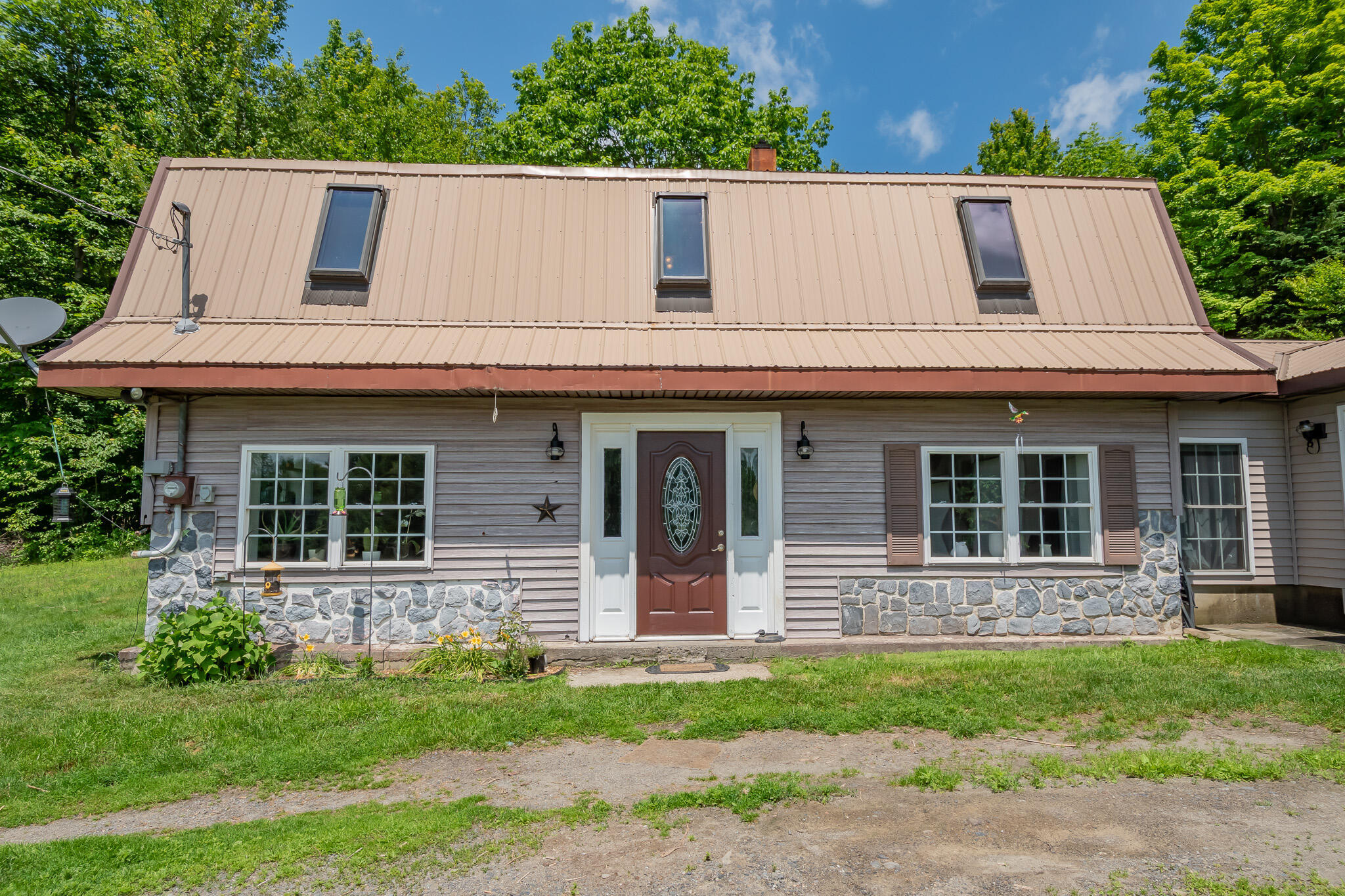 Property Photo: 422 Lyford Road ME 04463