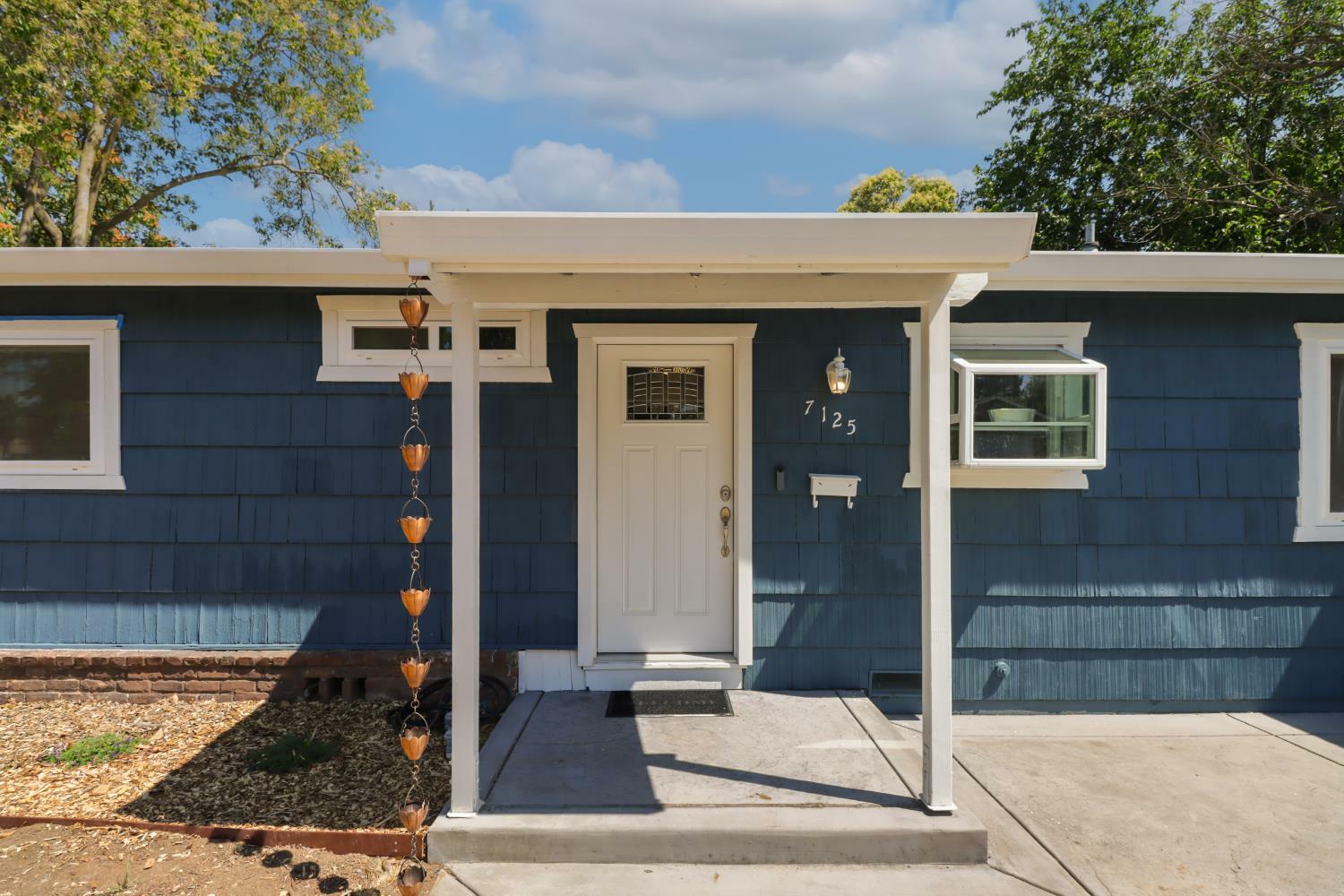 Property Photo:  7125 Gail Way  CA 95628 