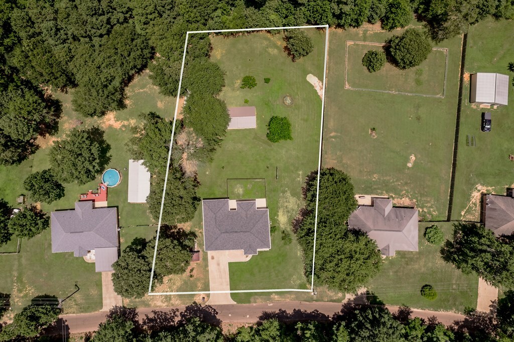 Property Photo: 1110 County Road 723 TX 75964