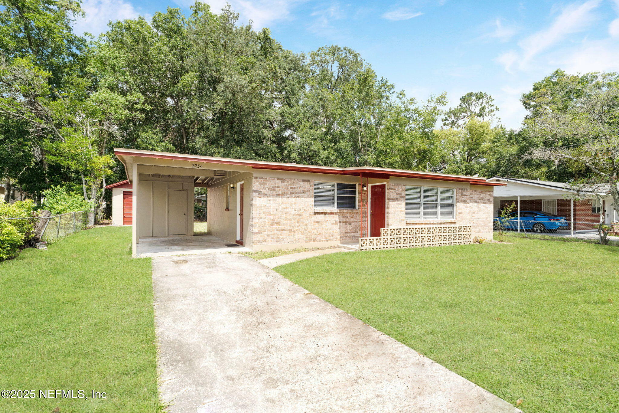 Property Photo: 2254 Firestone Road FL 32210