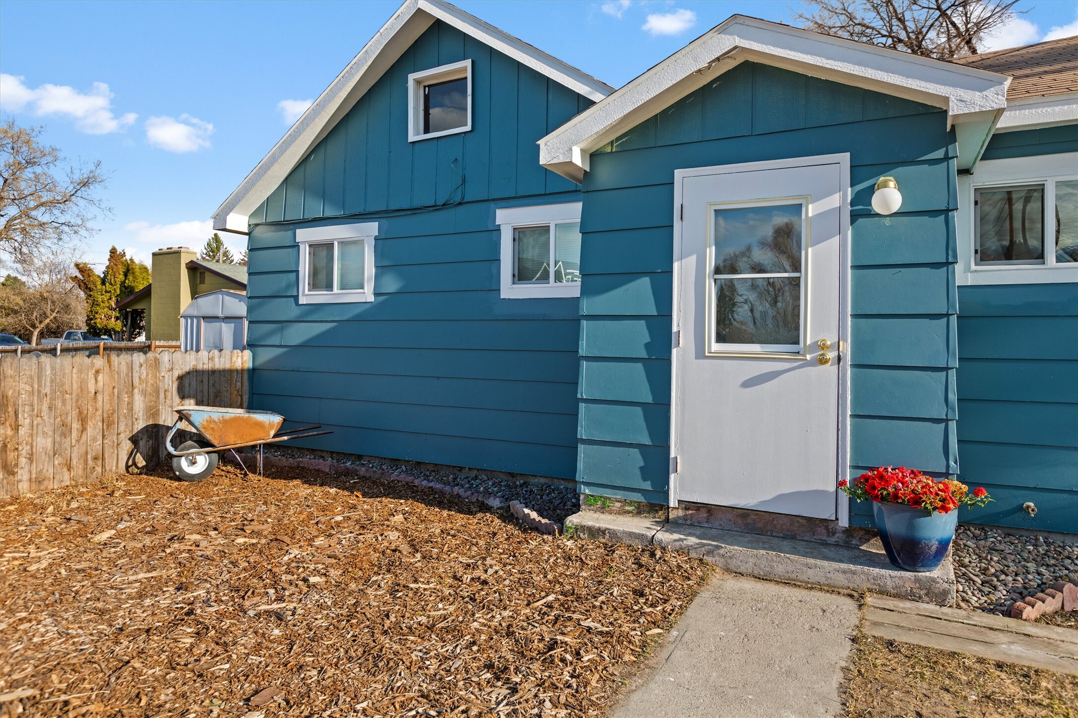 Property Photo: 123 N 7th Street MT 59840