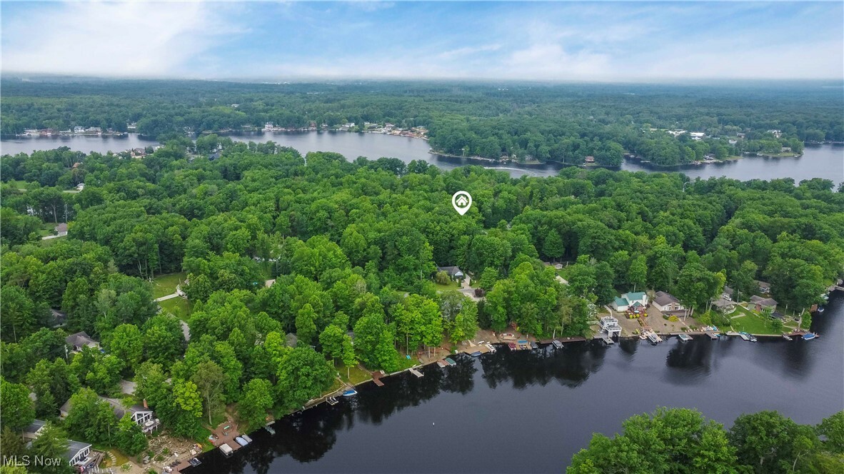 Property Photo: 2191 Deer Run OH 44084