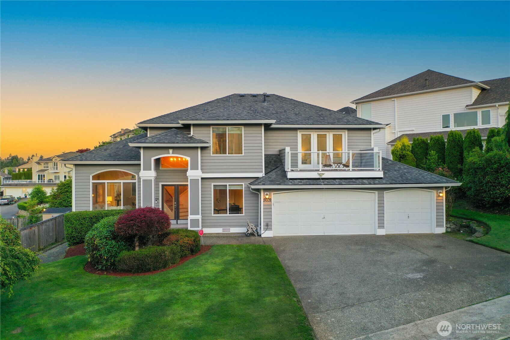 Property Photo:  5609  Orca Drive NE  WA 98422 
