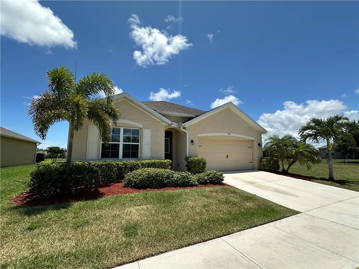 Property Photo: 3315 Rockport Street SW FL 32968
