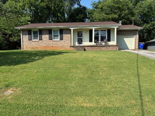 Property Photo: 220 Whispering Hills Boulevard KY 42101