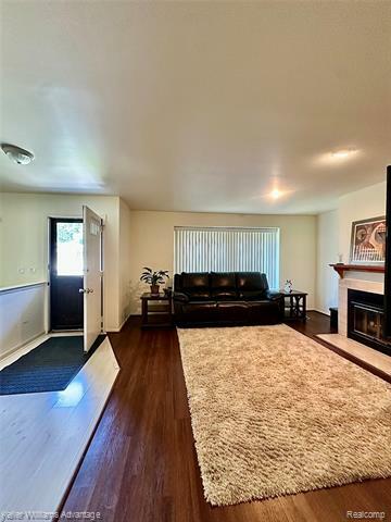 Property Photo: 31441 Orchard Brook Court MI 48336