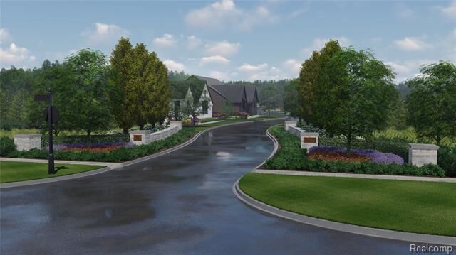 Property Photo: 30714 Franklin Hills Court MI 48335