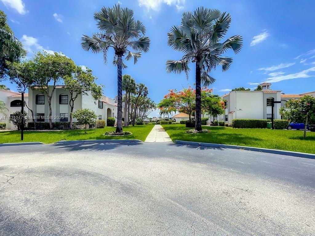 3552 Magellan Cir 122  Aventura FL 33180 photo