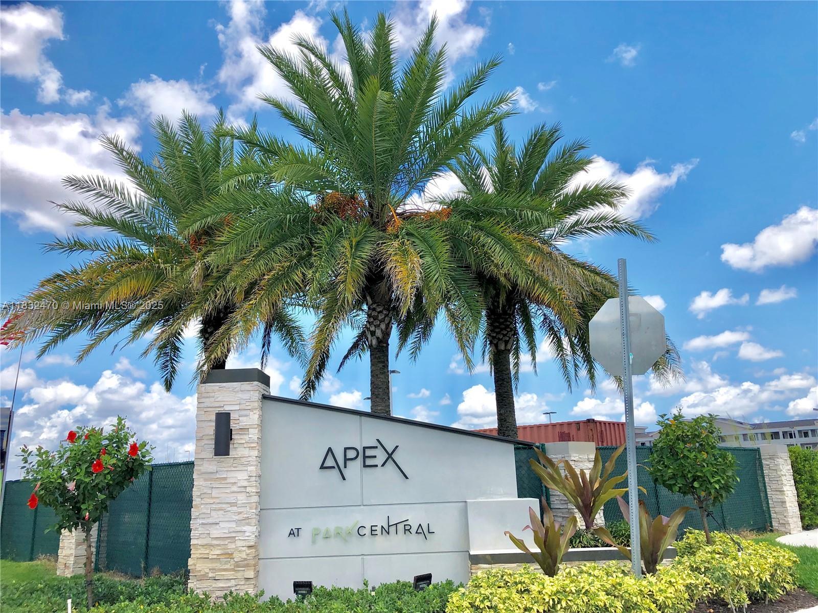 8031 NW 104th Ave 21  Doral FL 33178 photo