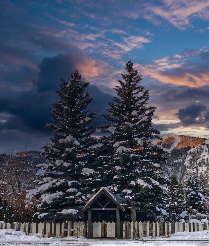 Property Photo:  111 &Amp 131 N East Ave  ID 83340 