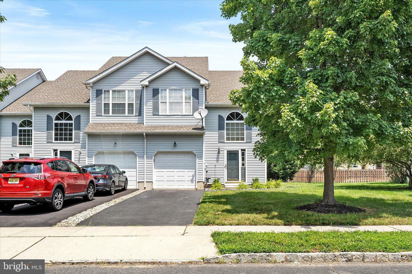 Property Photo:  77 Fawn Court  NJ 08048 