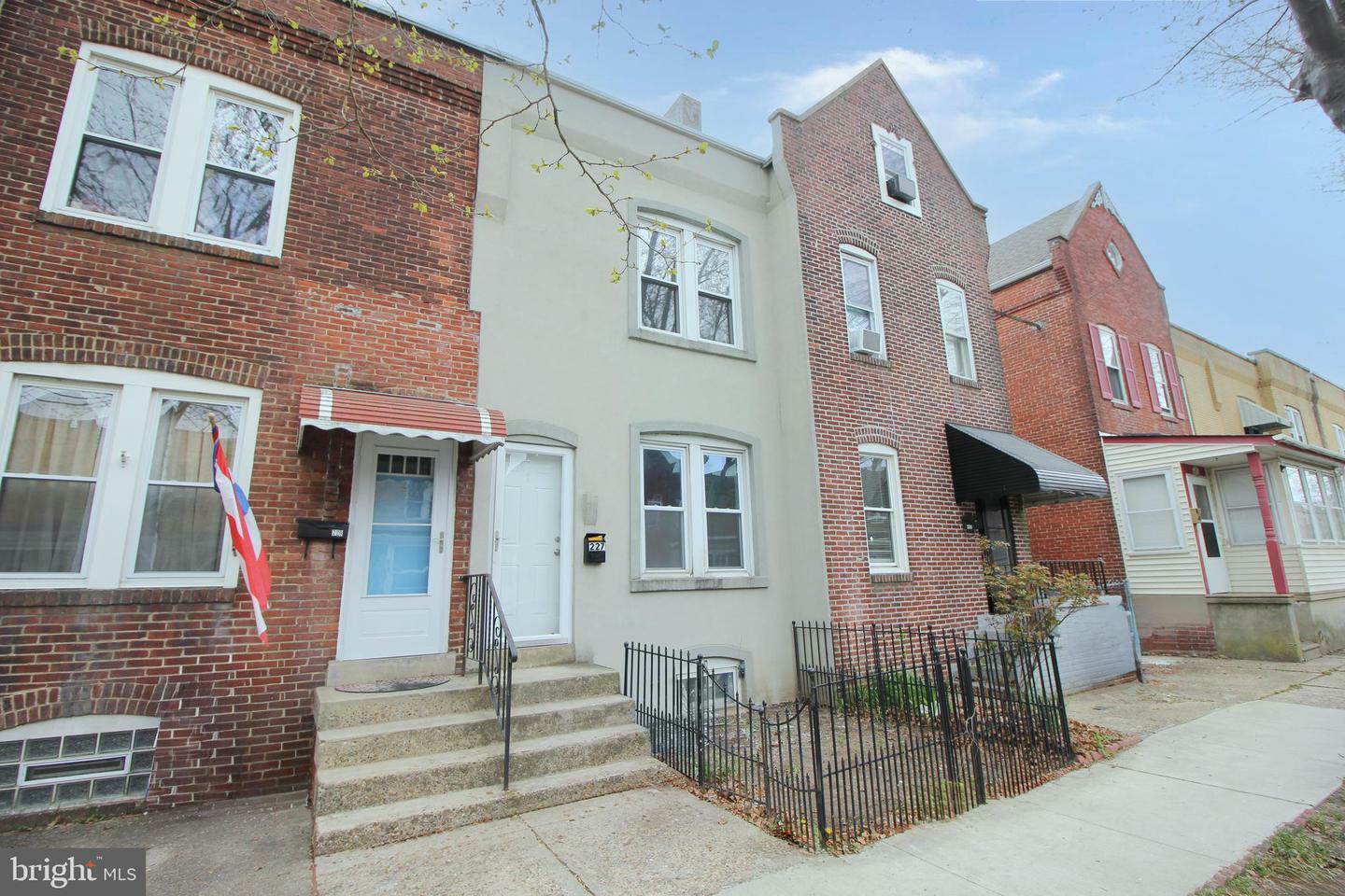 Property Photo:  227 5th Avenue  NJ 08554 